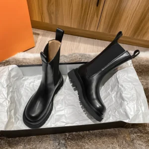 Thick-soled Mid-calf Retro Solid Color Booties …